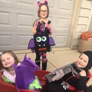 Meet your Posher, Danielle